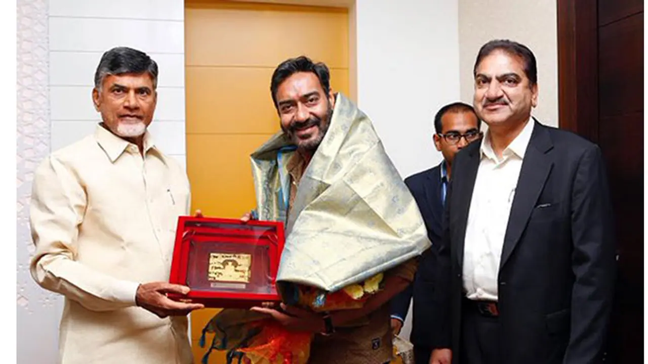 Naidu turns to Devgn couple to peddle Andhra tourism Naidu turns to Devgn couple to peddle Andhra tourism