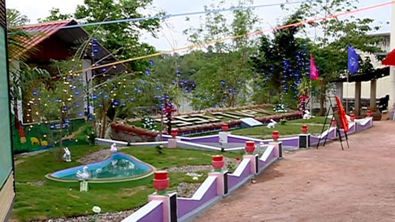 ചപ്പാത്തിക്കും പച്ചക്കറികൃഷിക്കും കളിപ്പാട്ട നിര്മ്മാണത്തിനും പിറകെ പൂന്തോട്ടവും തിരുവനന്തപുരം സ്പെഷ്യല് സബ് ജയില് ചപ്പാത്തിക്കും പച്ചക്കറികൃഷിക്കും കളിപ്പാട്ട നിര്മ്മാണത്തിനും പിറകെ പൂന്തോട്ടവും തിരുവനന്തപുരം സ്പെഷ്യല് സബ് ജയില്