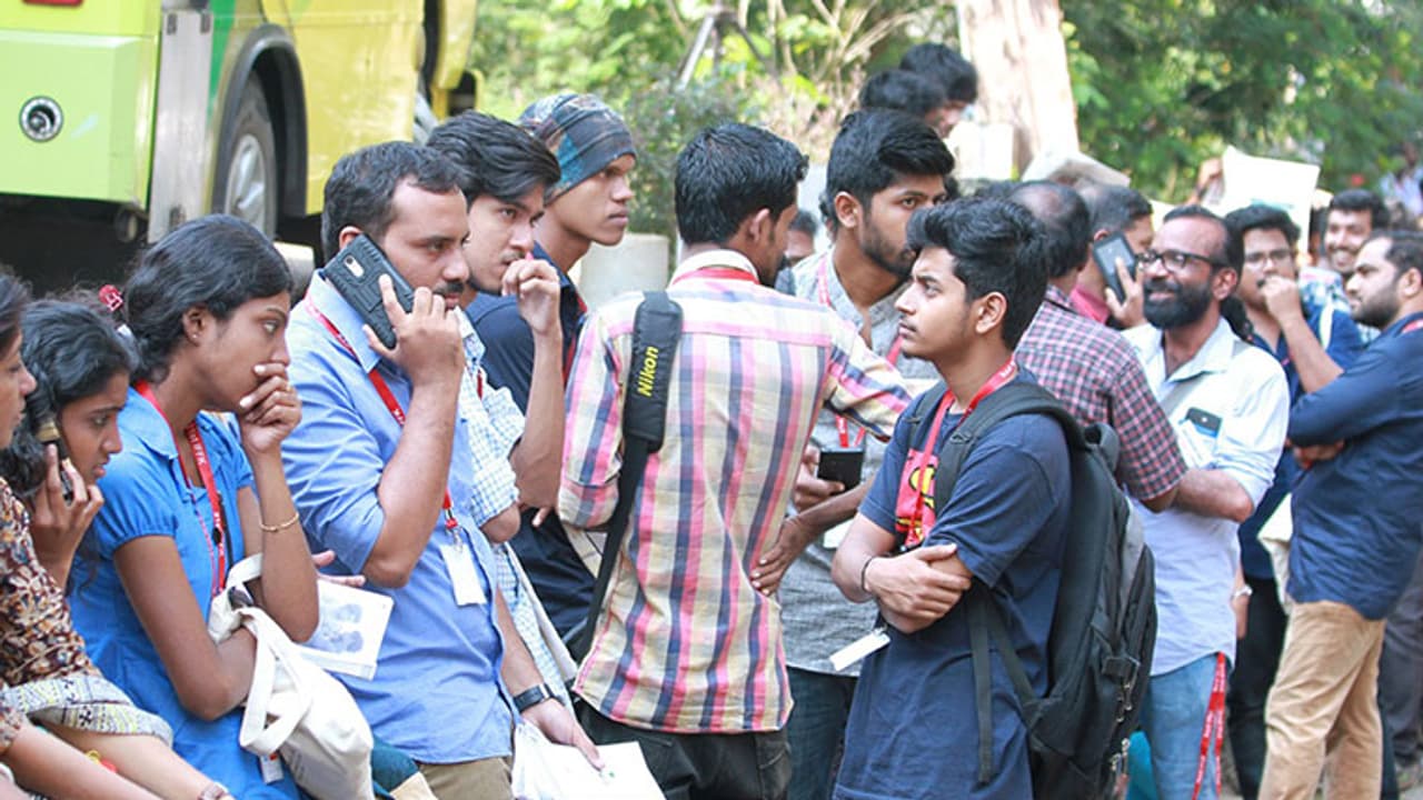 ഐഎഫ്എഫ്കെ ഓണ്ലൈന് രജിസ്ട്രേഷന് വെള്ളിയാഴ്ച മുതല്; അവസരം 7500 പേര്ക്ക് ഐഎഫ്എഫ്കെ ഓണ്ലൈന് രജിസ്ട്രേഷന് വെള്ളിയാഴ്ച മുതല്; അവസരം 7500 പേര്ക്ക്