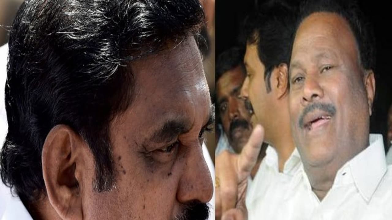 எக்குத்தப்பா பேசி எடப்பாடியை மண்டை காய விடும் மோஸ்ட் சீனியர் சீனி! மாண்புமிகுகளின் உளறலால் அக்கக்காக பிரித்து மேயும் மீம்ஸ் டீம் அட்மின்கள்... எக்குத்தப்பா பேசி எடப்பாடியை மண்டை காய விடும் மோஸ்ட் சீனியர் சீனி! மாண்புமிகுகளின் உளறலால் அக்கக்காக பிரித்து மேயும் மீம்ஸ் டீம் அட்மின்கள்...