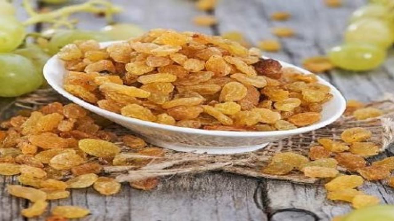 உங்களுக்குத் தெரியுமா? மஞ்சள் காமாலை நோயை குணமாக்கும் சக்தி உலர்திராட்சைக்கு உண்டு… உங்களுக்குத் தெரியுமா? மஞ்சள் காமாலை நோயை குணமாக்கும் சக்தி உலர்திராட்சைக்கு உண்டு…