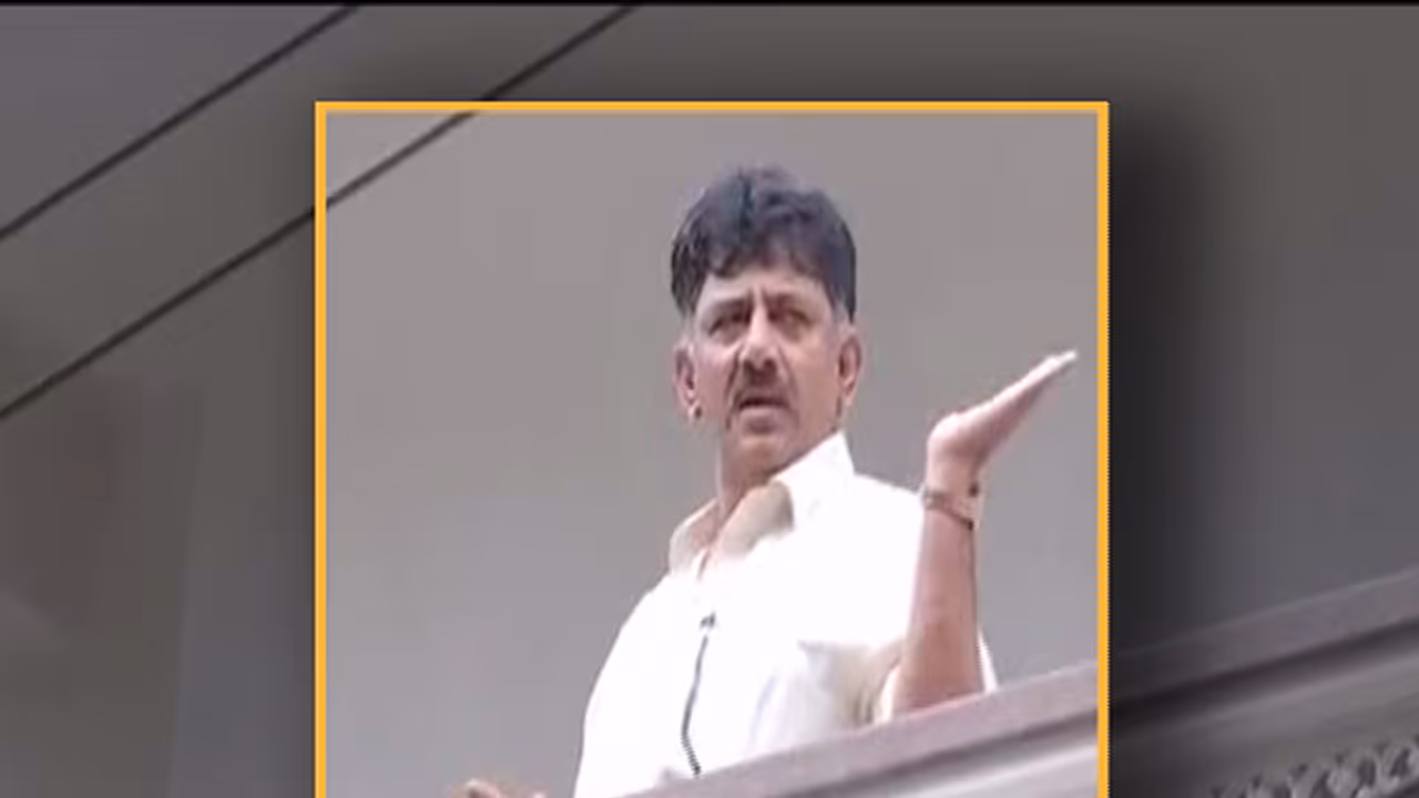 ಐಟಿಯಿಂದ ಡಿಕೆಶಿ ಅಕ್ರಮ ಶೀಘ್ರ ಪ್ರಕಟ, ಆಗ ರಾಜೀನಾಮೆ ಕೊಡಬೇಕಾಗುತ್ತೆ: ಬಿಎಸ್ವೈ ಐಟಿಯಿಂದ ಡಿಕೆಶಿ ಅಕ್ರಮ ಶೀಘ್ರ ಪ್ರಕಟ, ಆಗ ರಾಜೀನಾಮೆ ಕೊಡಬೇಕಾಗುತ್ತೆ: ಬಿಎಸ್ವೈ