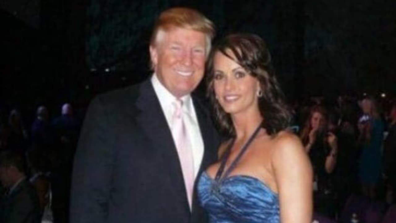 நானும் டிரம்பும் காதலித்தோம்.. மலரும் நினைவுகளை பகிர்ந்த மாடல் அழகி நானும் டிரம்பும் காதலித்தோம்.. மலரும் நினைவுகளை பகிர்ந்த மாடல் அழகி