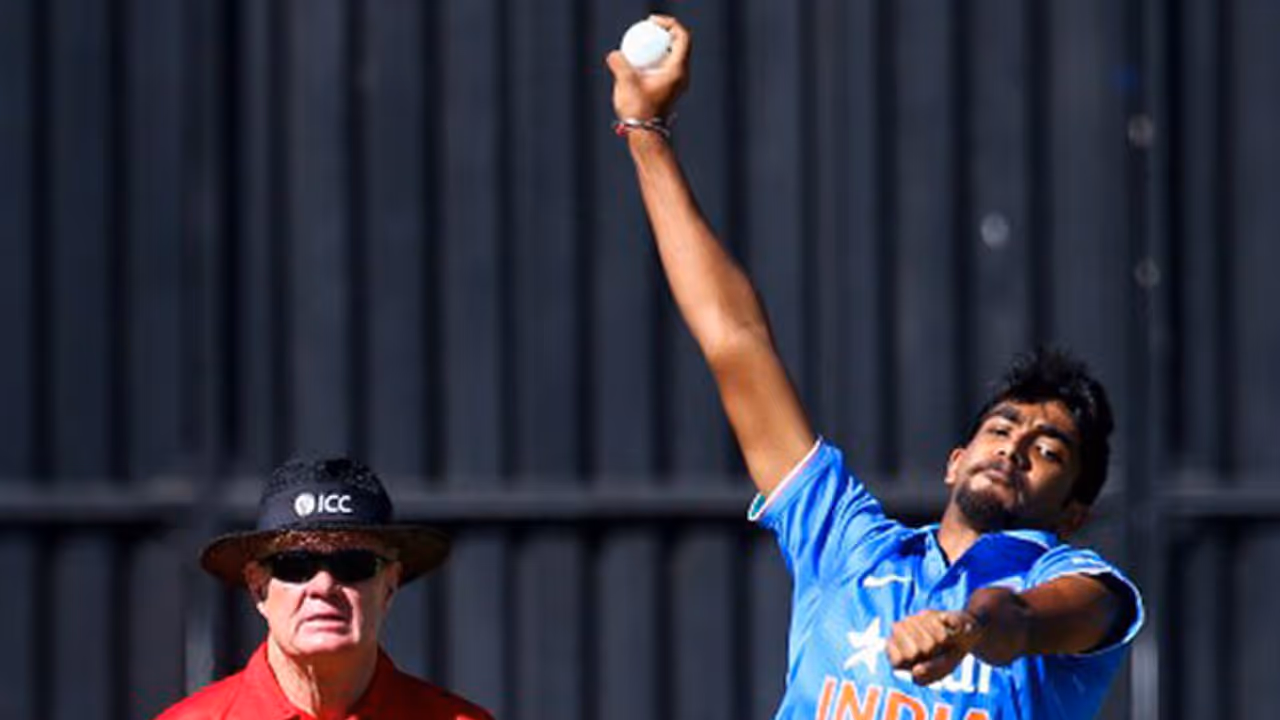 Jasprit Bumrah knocks Gujarat Lions out in a super over thriller Jasprit Bumrah knocks Gujarat Lions out in a super over thriller
