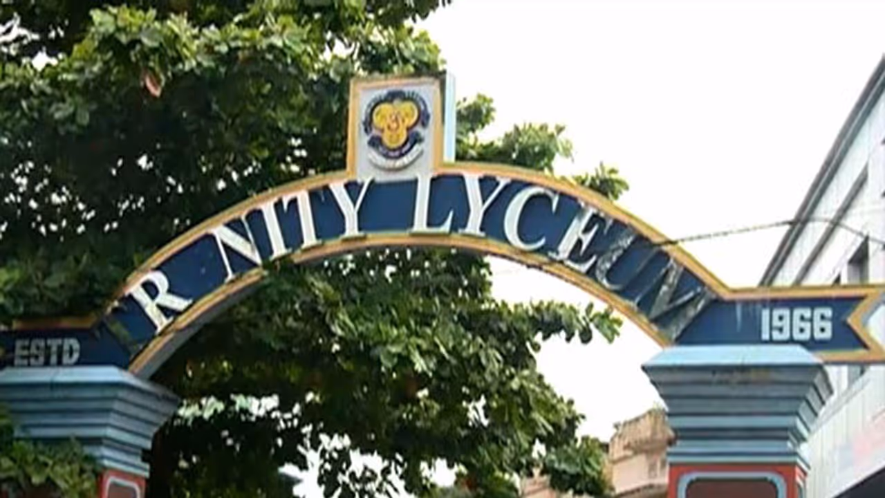 ഗൗരിയുടെ മരണം; അധ്യാപകര്ക്കെതിരെ കോടതിയില് പൊലീസ് ഗൗരിയുടെ മരണം; അധ്യാപകര്ക്കെതിരെ കോടതിയില് പൊലീസ്