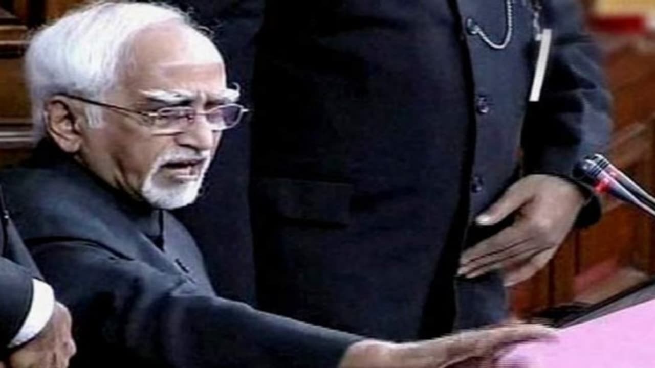 மாநிலங்கள் அவையில் மத்திய அரசு அசிங்கப்பட்டதை இதுவரை நான் பார்த்தது இல்லை ஹமீது அன்சாரி வேதனை மாநிலங்கள் அவையில் மத்திய அரசு அசிங்கப்பட்டதை இதுவரை நான் பார்த்தது இல்லை ஹமீது அன்சாரி வேதனை