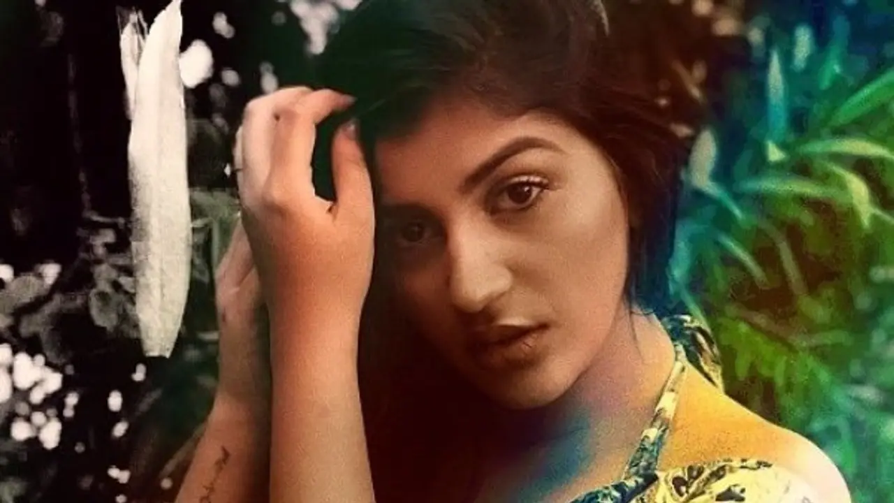 ஒன்றாம வகுப்பு படிக்கும் போதே இணையத்தில் புளூ ஃபிலிம் பற்றி தேடிய நடிகை ஒன்றாம வகுப்பு படிக்கும் போதே இணையத்தில் புளூ ஃபிலிம் பற்றி தேடிய நடிகை