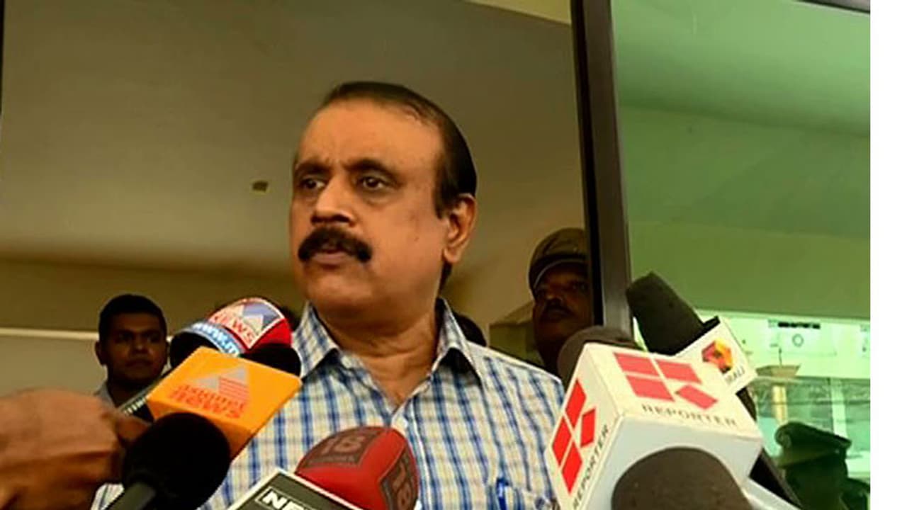 Derogatory comments against actress: Police begin probe against its former chief Senkumar Derogatory comments against actress: Police begin probe against its former chief Senkumar