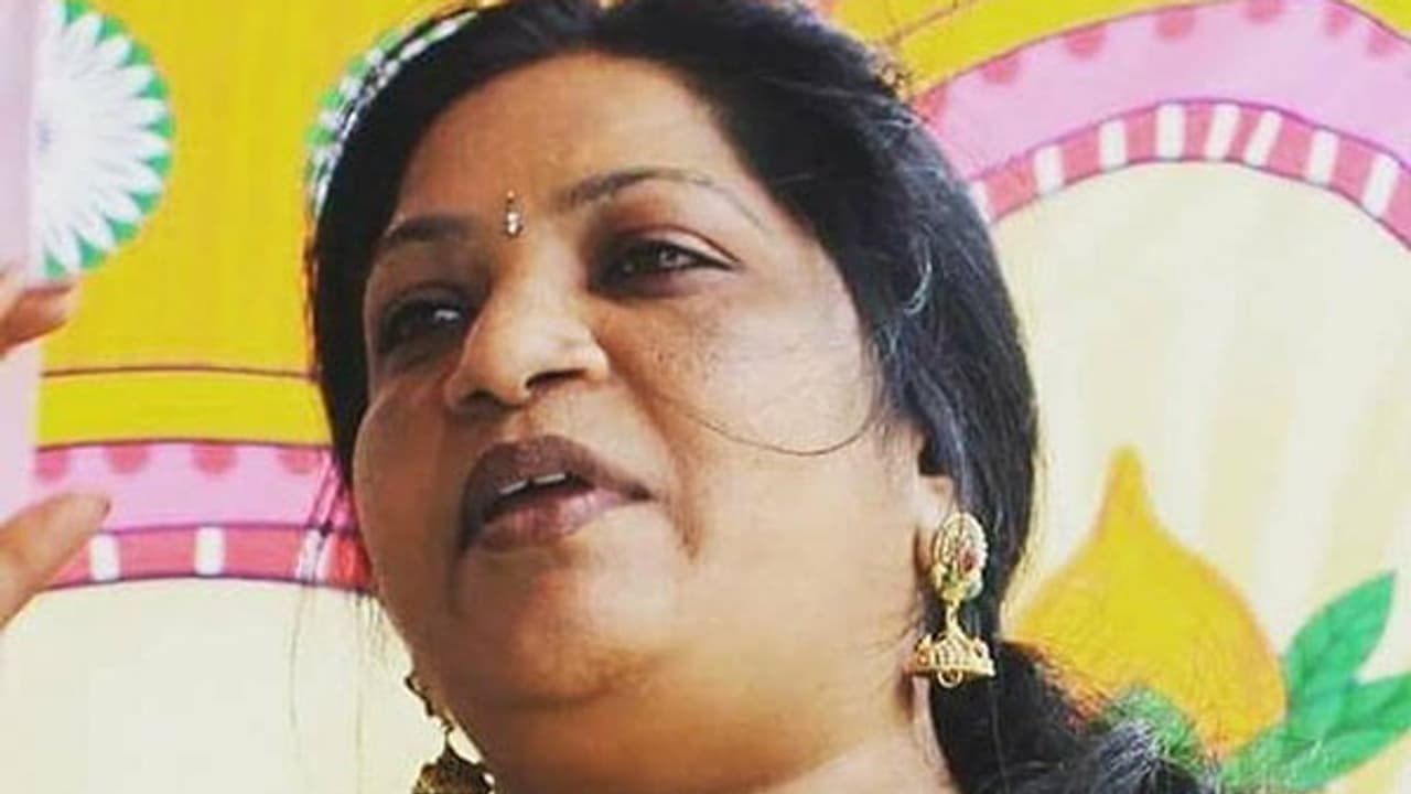 టిఆర్ఎస్ లో భగ్గుమన్న అసంతృప్తి టిఆర్ఎస్ లో భగ్గుమన్న అసంతృప్తి