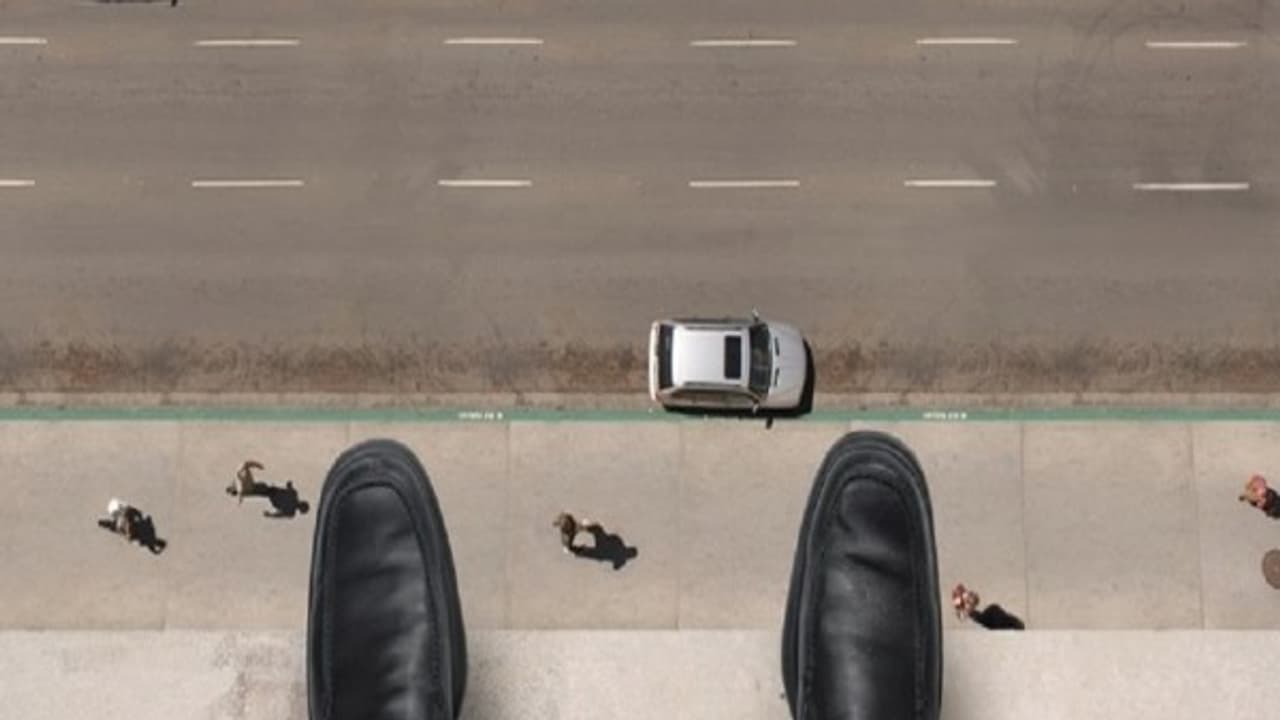 Grieving dad jumps to death after demise of infant son Grieving dad jumps to death after demise of infant son