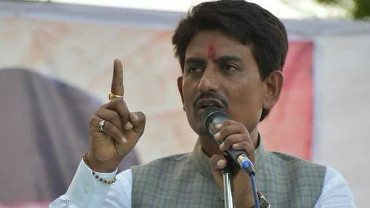 ‘ತಿಂಗಳಿಗೆ ರೂ.1.20 ಕೋಟಿಯ ಅಣಬೆಗಳನ್ನು ಮೋದಿ ತಿನ್ನುತ್ತಾರೆ’ ‘ತಿಂಗಳಿಗೆ ರೂ.1.20 ಕೋಟಿಯ ಅಣಬೆಗಳನ್ನು ಮೋದಿ ತಿನ್ನುತ್ತಾರೆ’