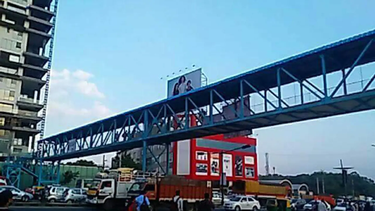 Mumbai: Western Railway to construct skywalk connecting Bandra station to terminus