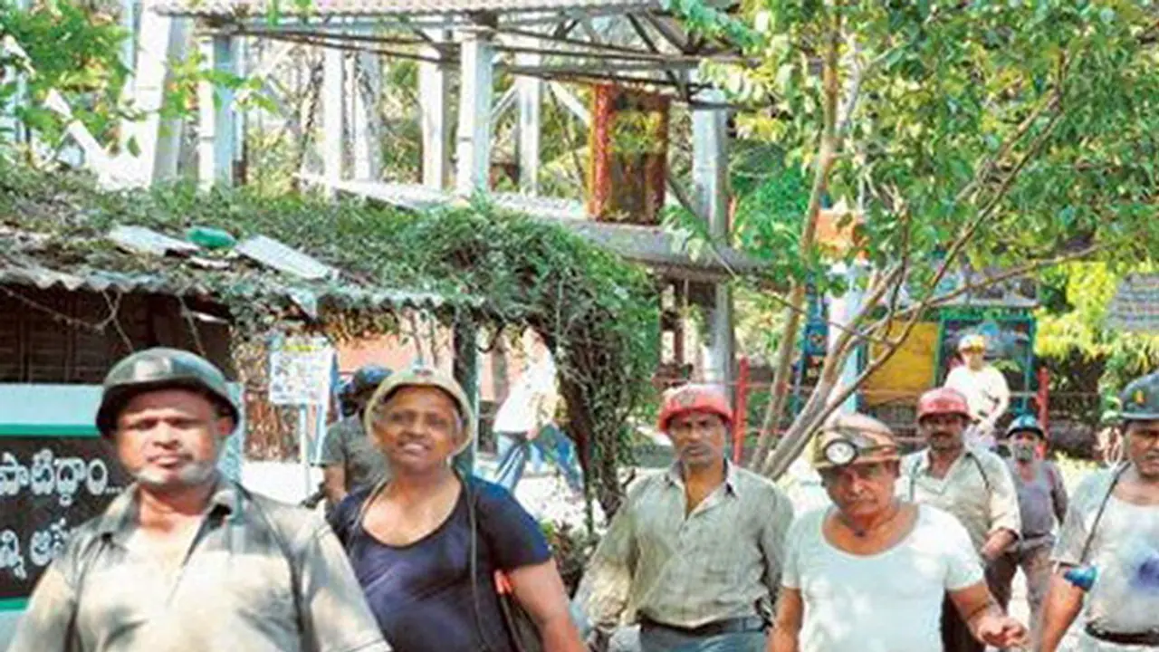 బిఎంఎస్లోకి తెలంగాణ బొగ్గు గని కార్మిక సంఘం నేత మల్లయ్య? బిఎంఎస్లోకి తెలంగాణ బొగ్గు గని కార్మిక సంఘం నేత మల్లయ్య?