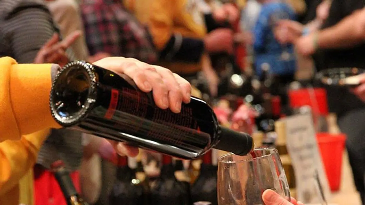 மது அருந்துவதால் பல நன்மைகளும் ஏற்படும் உங்களுக்கு தெரியுமா??