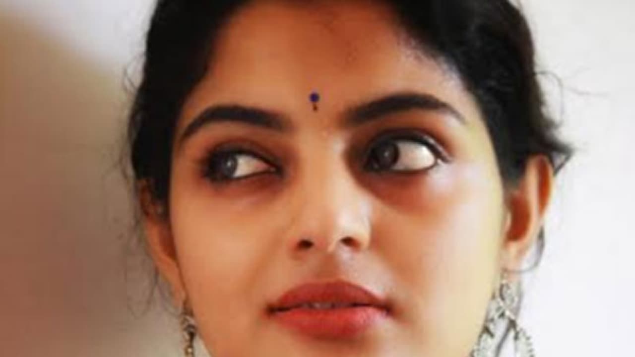 സത്യന് അന്തിക്കാട് ശ്രീനിവാസന് ചിത്രത്തില് നിഖില വിമല് നായിക സത്യന് അന്തിക്കാട് ശ്രീനിവാസന് ചിത്രത്തില് നിഖില വിമല് നായിക