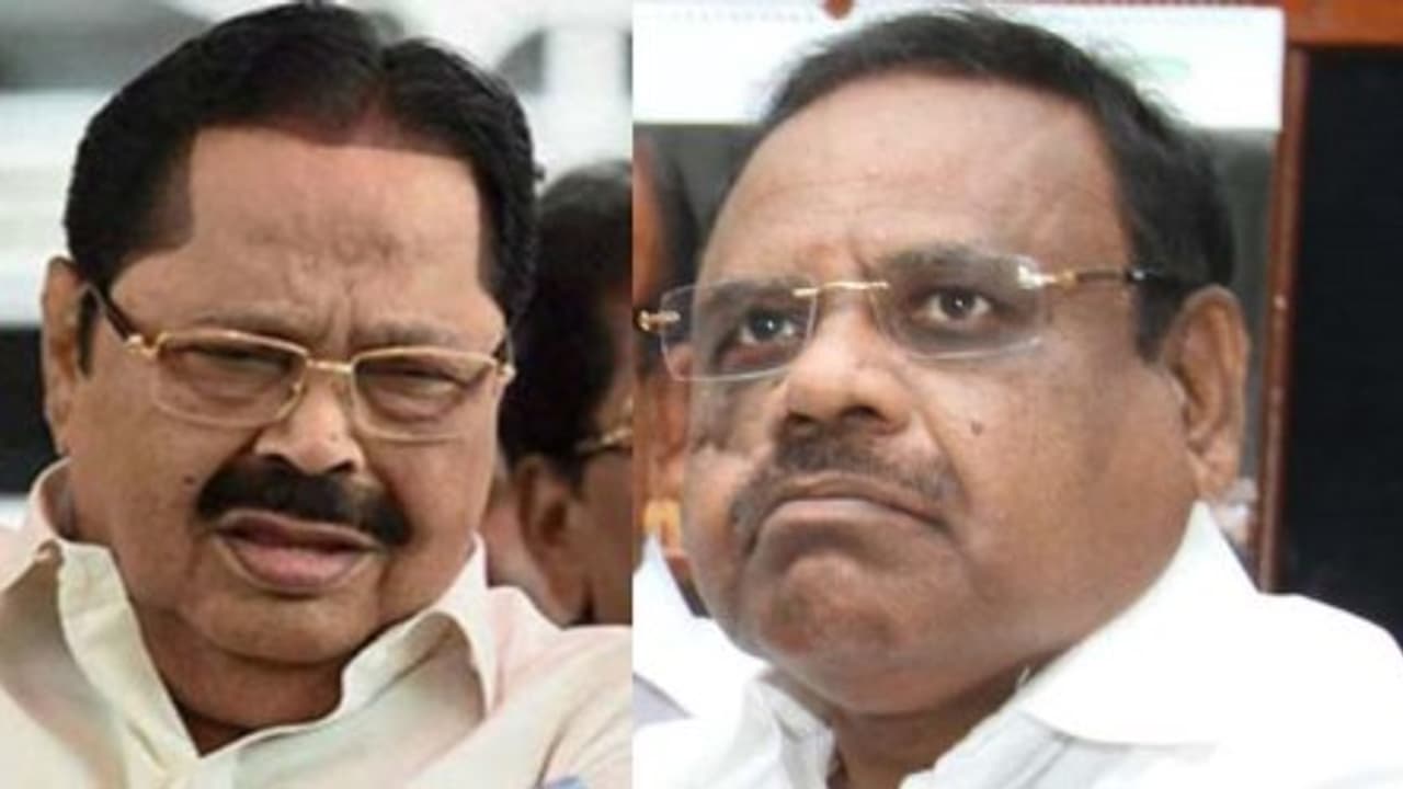 "சட்டசபை என்ன உங்க அப்பன் வீட்டு இடமா?" சபாநாயகர் தனபாலுக்கு துரைமுருகன் காட்டமான கேள்வி "சட்டசபை என்ன உங்க அப்பன் வீட்டு இடமா?" சபாநாயகர் தனபாலுக்கு துரைமுருகன் காட்டமான கேள்வி