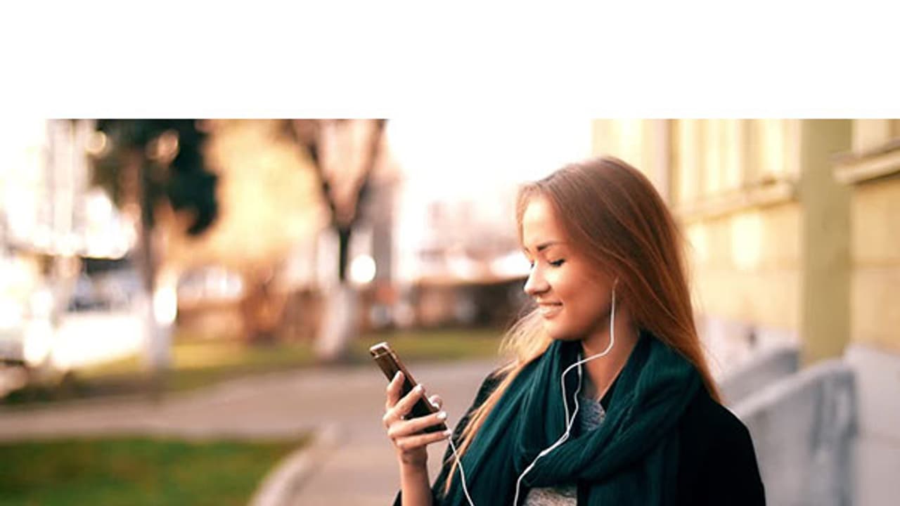 ನಿಮ್ಮ ಇಯರ್’ಫೋನ್’ಗಳೇ ನಿಮ್ಮನ್ನು ಕಿವುಡರನ್ನಾಗಿಸಬಹುದು..! ನಿಮ್ಮ ಇಯರ್’ಫೋನ್’ಗಳೇ ನಿಮ್ಮನ್ನು ಕಿವುಡರನ್ನಾಗಿಸಬಹುದು..!