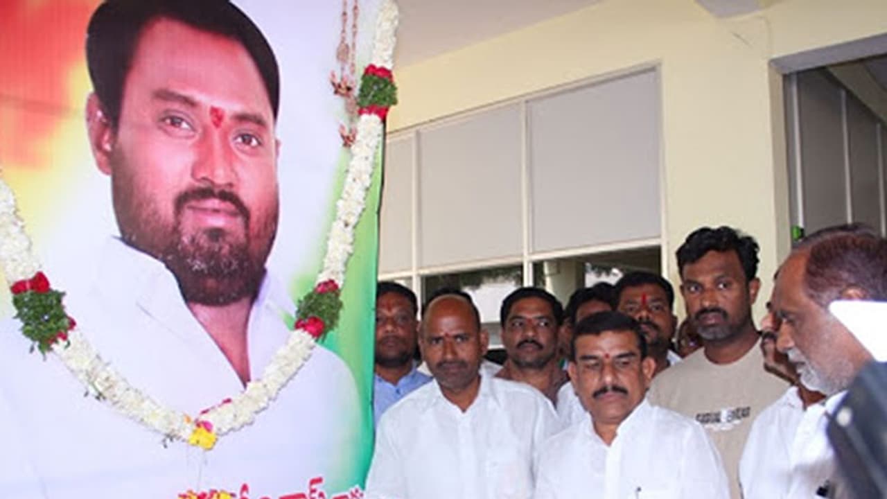 Eight arrested in Andhra Congress MLA's murder, fingers pointed at ruling TRS Eight arrested in Andhra Congress MLA's murder, fingers pointed at ruling TRS