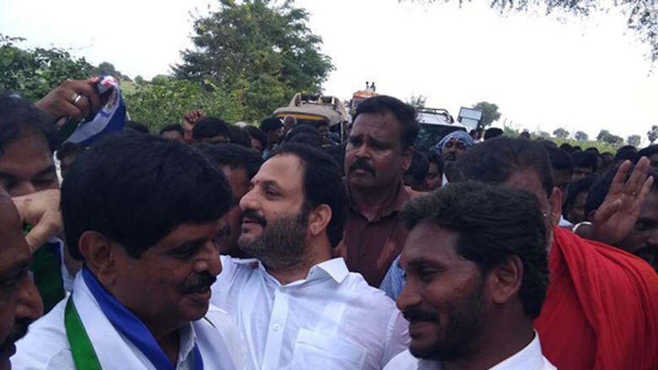 కర్నూలులో టీడీపీకి బిగ్ షాక్ కర్నూలులో టీడీపీకి బిగ్ షాక్