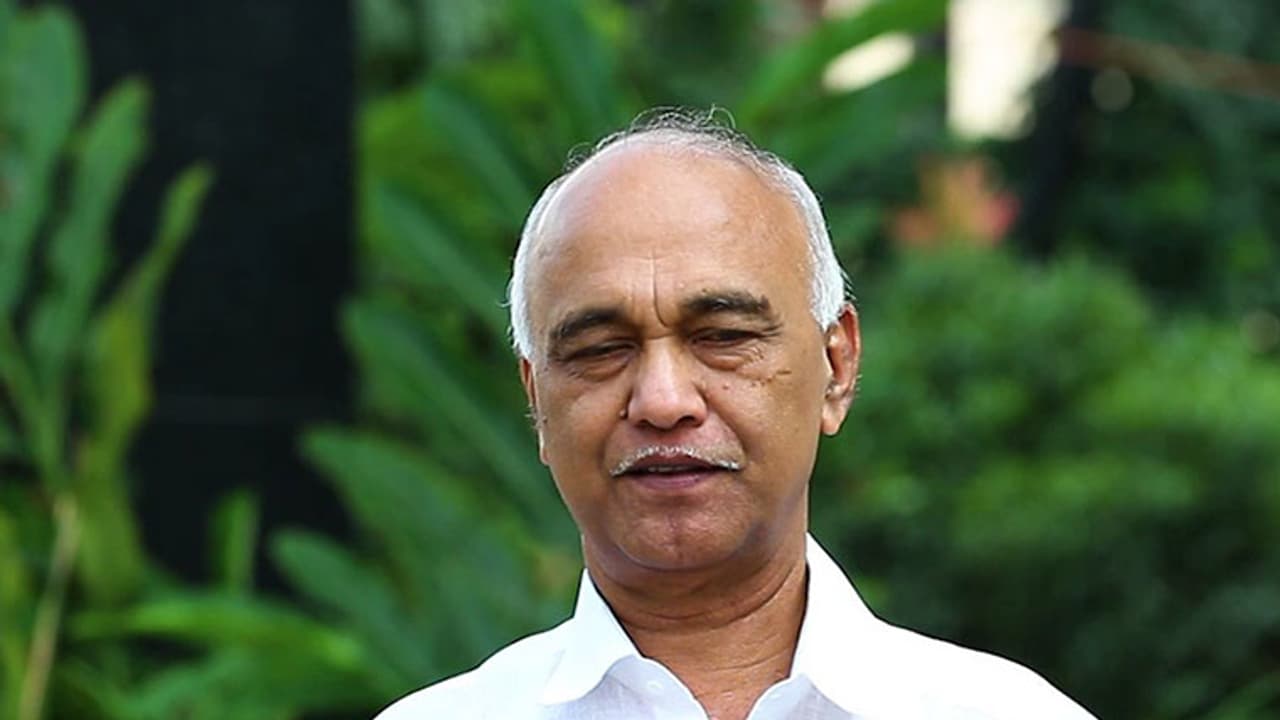 എസ്ഡിപിഐ പിന്തുണ സിപിഎം സ്വീകരിക്കില്ലെന്ന് എളമരം കരീം എസ്ഡിപിഐ പിന്തുണ സിപിഎം സ്വീകരിക്കില്ലെന്ന് എളമരം കരീം