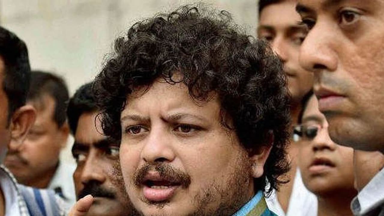 റിതബ്രത ബാനര്ജിയെ പുറത്താക്കണമെന്ന് സിപിഎം റിതബ്രത ബാനര്ജിയെ പുറത്താക്കണമെന്ന് സിപിഎം