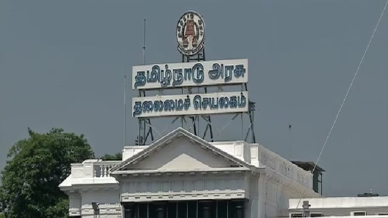 Urban Election:வாக்குப்பதிவு அன்று விடுப்பு..சம்பளம் பிடித்தம் செய்தால் கடும் நடவடிக்கை தமிழக அரசு Urban Election:வாக்குப்பதிவு அன்று விடுப்பு..சம்பளம் பிடித்தம் செய்தால் கடும் நடவடிக்கை தமிழக அரசு