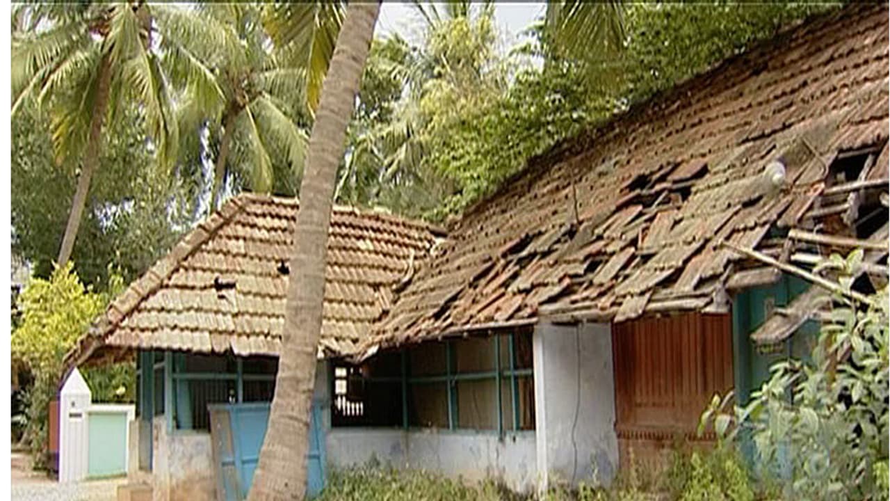 ഓമന തിങ്കള് കിടാവോ പാടിയുറങ്ങുന്ന വീട് ഓമന തിങ്കള് കിടാവോ പാടിയുറങ്ങുന്ന വീട്