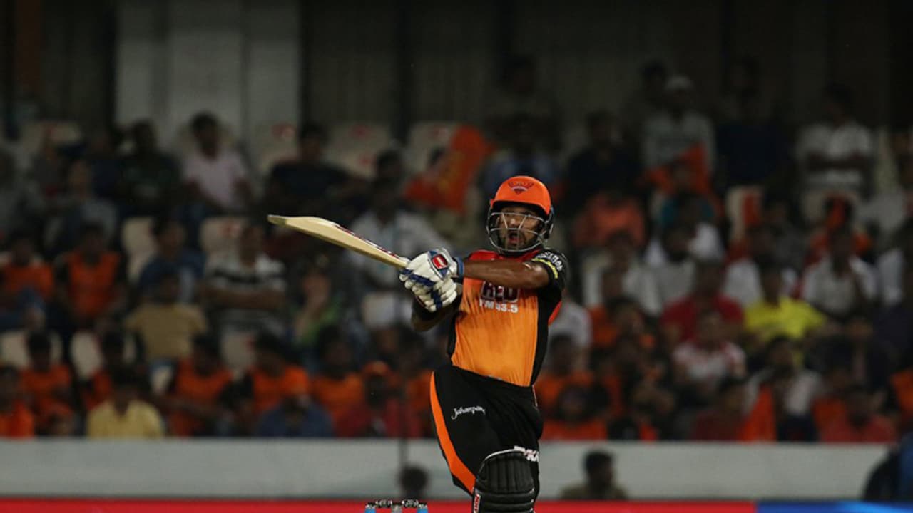 ಕೆಕೆಆರ್’ಗೆ ಸವಾಲಿನ ಗುರಿ ನೀಡಿದ ಹೈದರಾಬಾದ್; ಮಾರಕ ದಾಳಿ ನಡೆಸಿದ ಕನ್ನಡಿಗ