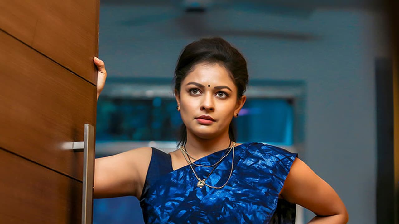 `పిఎస్వి గరుడవేగ 126.18ఎం`లో విలక్షణమైన పాత్రలో పూజాకుమార్ `పిఎస్వి గరుడవేగ 126.18ఎం`లో విలక్షణమైన పాత్రలో పూజాకుమార్