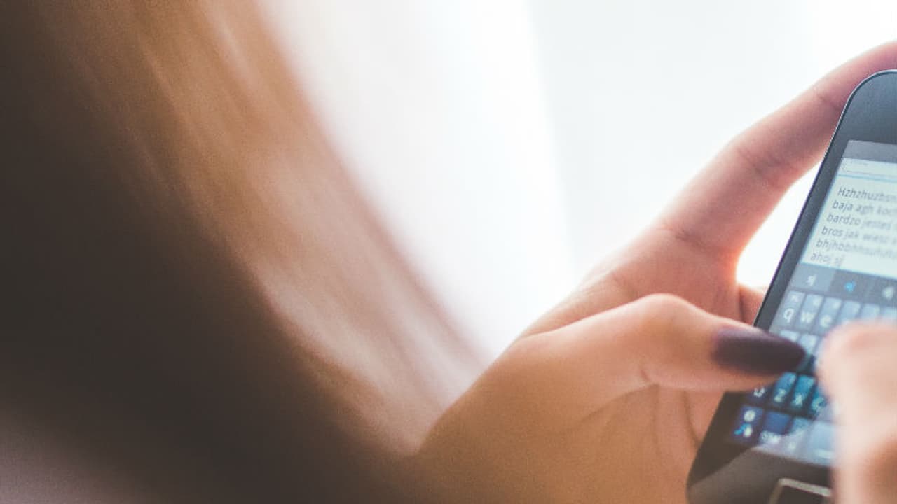 സ്മാര്ട്ട് ഫോണ് വാങ്ങുവാന് ചിലവാക്കിയ വിലയില് 90% തിരിച്ച് കിട്ടും.! സ്മാര്ട്ട് ഫോണ് വാങ്ങുവാന് ചിലവാക്കിയ വിലയില് 90% തിരിച്ച് കിട്ടും.!