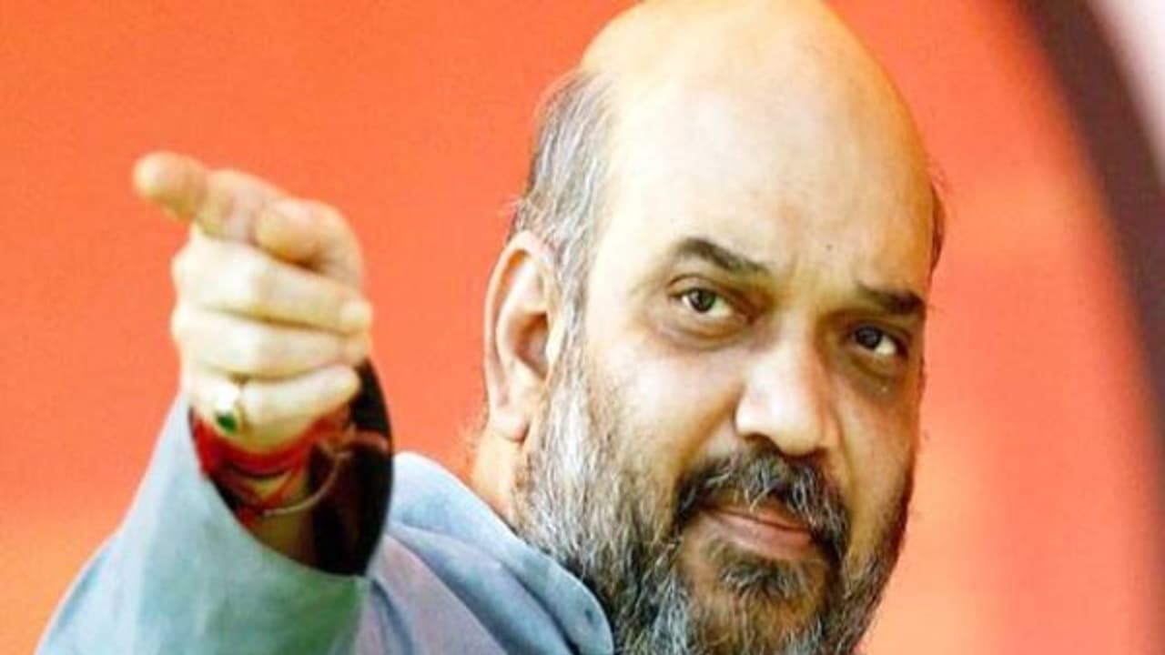 ആരാണ് നുണകള് പറഞ്ഞുതന്നതെന്ന് രാഹുല് വെളിപ്പെടുത്തണം; റഫാല് വിഷയത്തില് അമിത് ഷാ ആരാണ് നുണകള് പറഞ്ഞുതന്നതെന്ന് രാഹുല് വെളിപ്പെടുത്തണം; റഫാല് വിഷയത്തില് അമിത് ഷാ