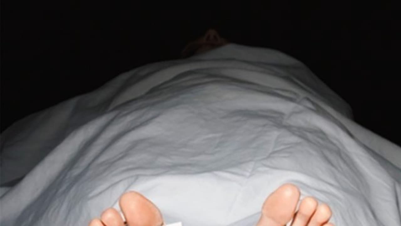 பிரபல நடிகர் கரண்... வீட்டில் பிணமாக மீட்பு...! 