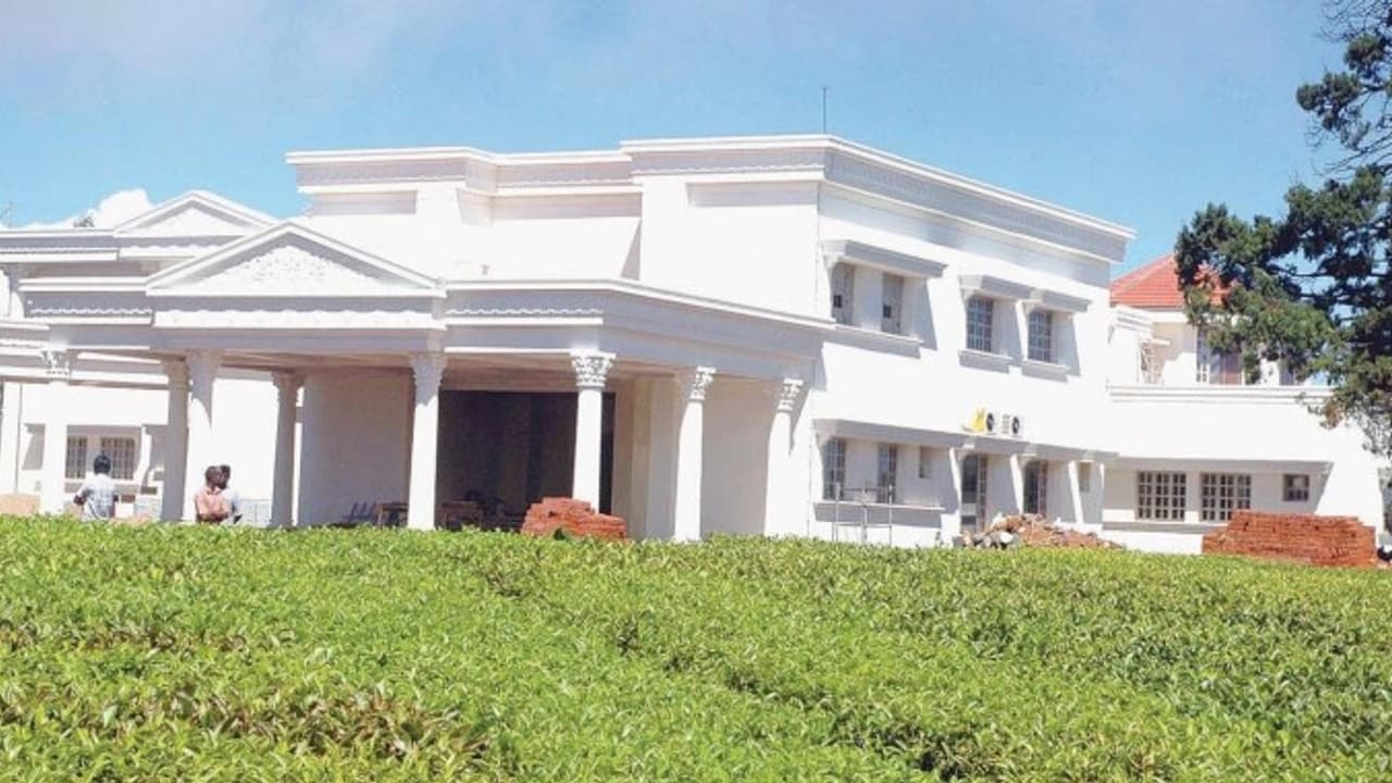 இது நம்ம தம்பி தான்... விட்டுடுங்க... கொடநாடு வழக்கில் வசமாக சிக்கிய அதிமுக முன்னாள் அமைச்சர்..! இது நம்ம தம்பி தான்... விட்டுடுங்க... கொடநாடு வழக்கில் வசமாக சிக்கிய அதிமுக முன்னாள் அமைச்சர்..!