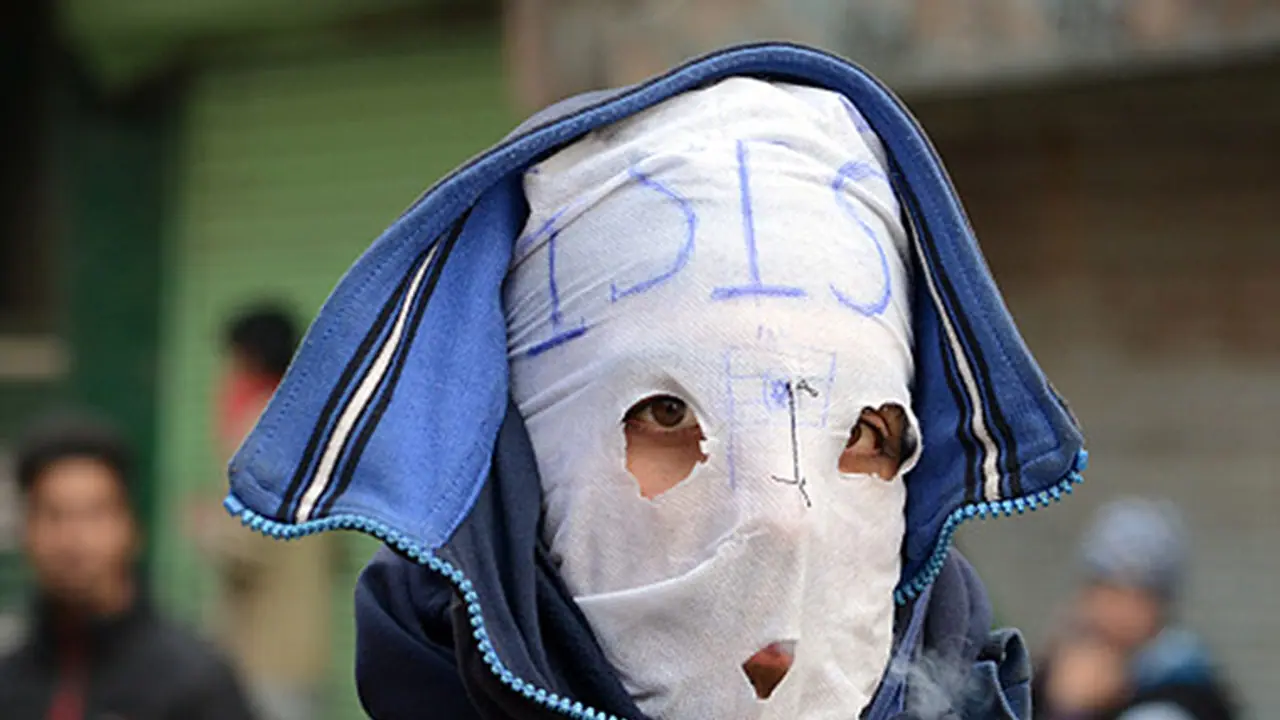 Police arrest 3 youths with suspected Islamic State links in Kannur