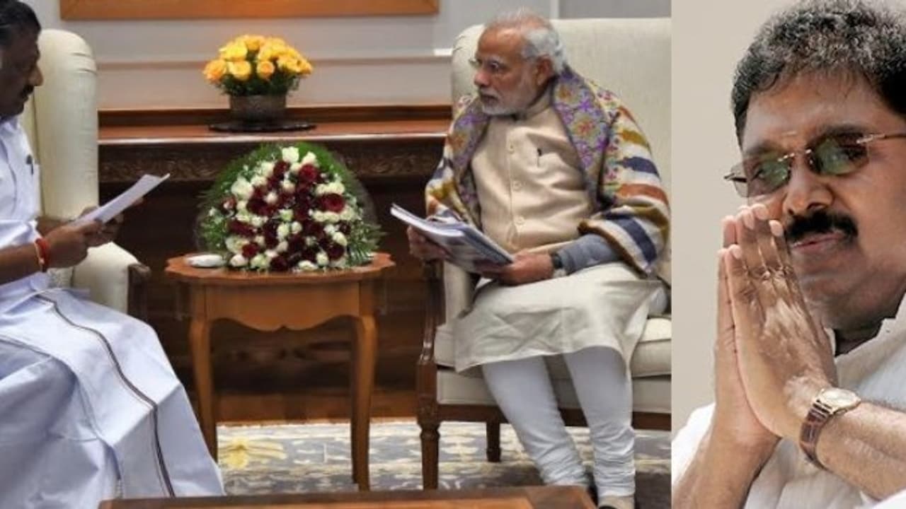 பன்னீர் முதல்வர் அல்லது ஆட்சி கலைப்பு: மோடியின் முடிவால் அதிர்ச்சி அடைந்த தினகரன்! பன்னீர் முதல்வர் அல்லது ஆட்சி கலைப்பு: மோடியின் முடிவால் அதிர்ச்சி அடைந்த தினகரன்!