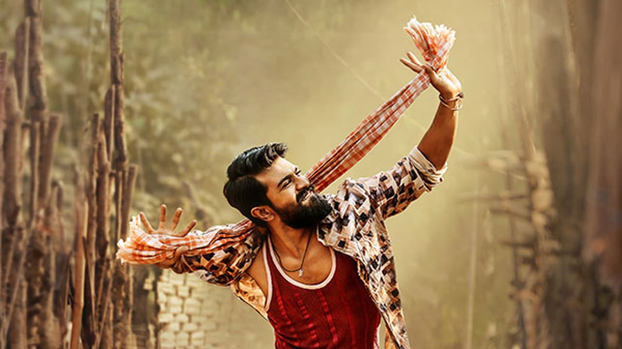 రంగస్థలంలో ఎన్టీఆర్ నందమూరి ఫ్యాన్స్ కి కిక్కిచ్చే న్యూస్ రంగస్థలంలో ఎన్టీఆర్ నందమూరి ఫ్యాన్స్ కి కిక్కిచ్చే న్యూస్