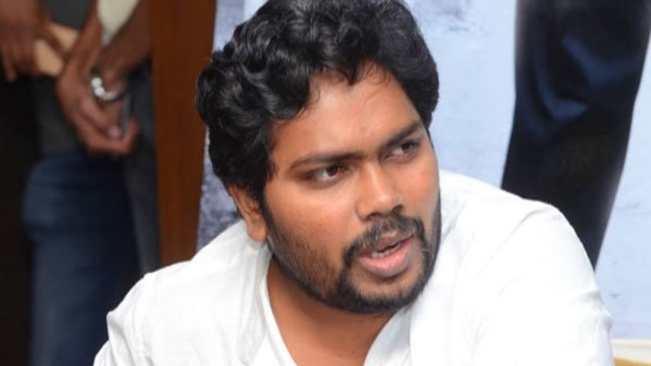 தூத்துக்குடி மக்களுக்காக இயக்குனர் பா.ரஞ்சித் நாளை உண்ணாவிரத போராட்டம்...! தூத்துக்குடி மக்களுக்காக இயக்குனர் பா.ரஞ்சித் நாளை உண்ணாவிரத போராட்டம்...!