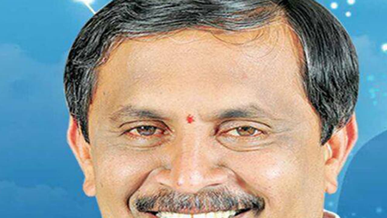 ರಾಮಚಂದ್ರಗೆ ಟಿಕೆಟ್ ನೀಡಲು ಜೆಡಿಎಸ್ ಮುಖಂಡರ ವಿರೋಧ ರಾಮಚಂದ್ರಗೆ ಟಿಕೆಟ್ ನೀಡಲು ಜೆಡಿಎಸ್ ಮುಖಂಡರ ವಿರೋಧ