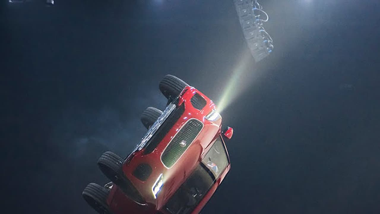 ഗിന്നസ് റെക്കോർഡിലേക്കൊരു കരണം മറിച്ചില്! ഗിന്നസ് റെക്കോർഡിലേക്കൊരു കരണം മറിച്ചില്!