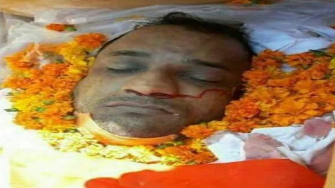 ரவுடி ஸ்ரீதர் உடலை கொண்டு வருவதில் எந்த சிக்கலும் இல்லை...! ரவுடி ஸ்ரீதர் உடலை கொண்டு வருவதில் எந்த சிக்கலும் இல்லை...!