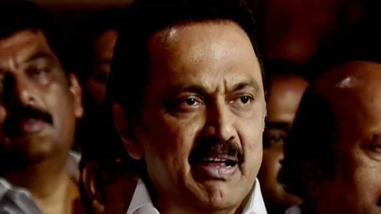 வெங்கய்ய நாயுடு தமது உரை குறித்து சுயபரிசோதனை செய்ய வேண்டும்: மு.க.ஸ்டாலின் வெங்கய்ய நாயுடு தமது உரை குறித்து சுயபரிசோதனை செய்ய வேண்டும்: மு.க.ஸ்டாலின்