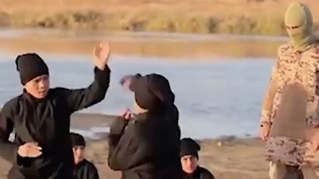 ಚೀನಾದಲ್ಲಿ ಮೊದಲ ಬಾರಿಗೆ ಐಸಿಸ್ ರಣಕಹಳೆ ಚೀನಾದಲ್ಲಿ ಮೊದಲ ಬಾರಿಗೆ ಐಸಿಸ್ ರಣಕಹಳೆ