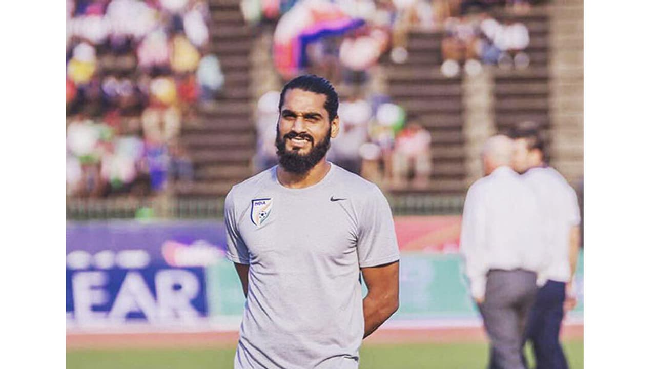 അടുത്ത കളിയിൽ ബ്ലാസ്റ്റേഴ്സ് ജയിക്കുമെന്ന് സന്ദേശ് ജിംഗാൻ അടുത്ത കളിയിൽ ബ്ലാസ്റ്റേഴ്സ് ജയിക്കുമെന്ന് സന്ദേശ് ജിംഗാൻ