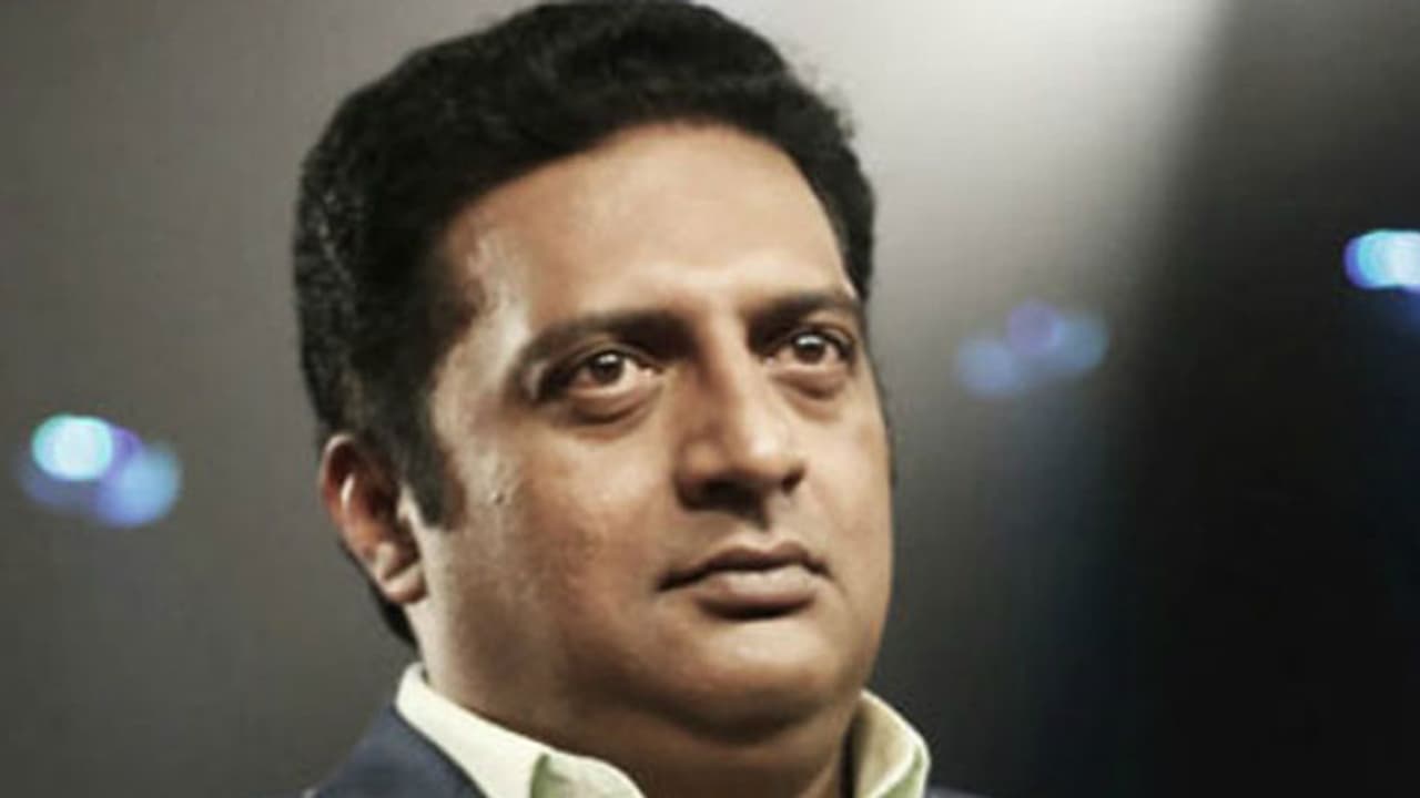 Prakash Raj is the villain in Prithviraj's '9' Prakash Raj is the villain in Prithviraj's '9'