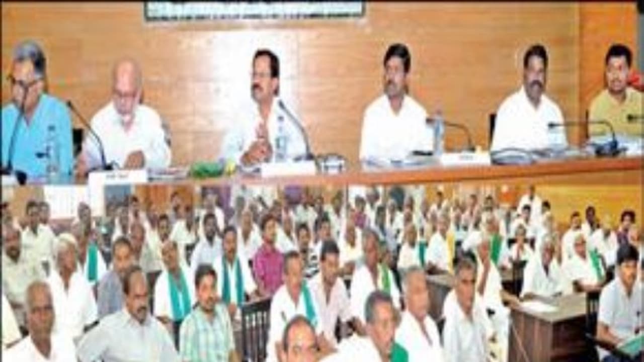 "தனியாக வேளாண்மை துணை இயக்குநரகம் வேண்டுமாம்" விவசாயிகள் கோரிக்கை "தனியாக வேளாண்மை துணை இயக்குநரகம் வேண்டுமாம்" விவசாயிகள் கோரிக்கை