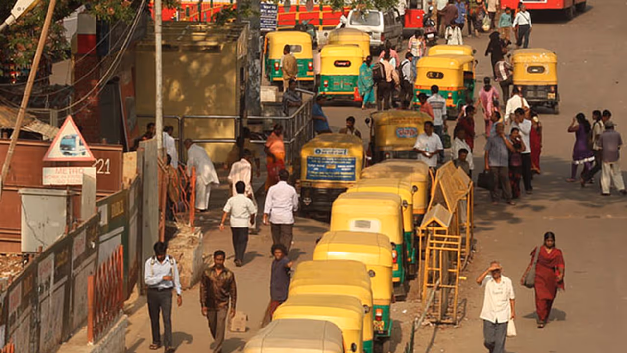Auto rickshaw strike on January 8, 9; union demands to refuse Ola, Uber rides