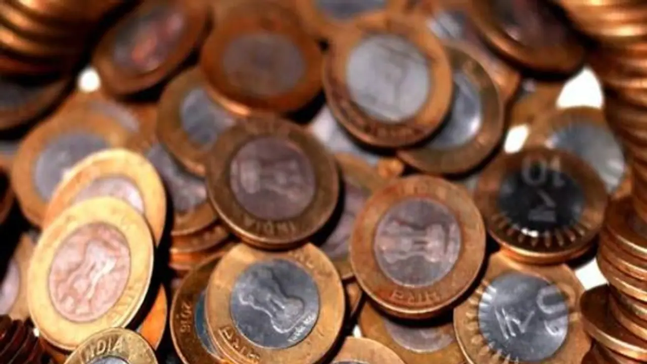 10 ரூபாய் நாணயம் செல்லுமா? மத்திய அரசின் பதில் என்ன? 10 ரூபாய் நாணயம் செல்லுமா? மத்திய அரசின் பதில் என்ன?