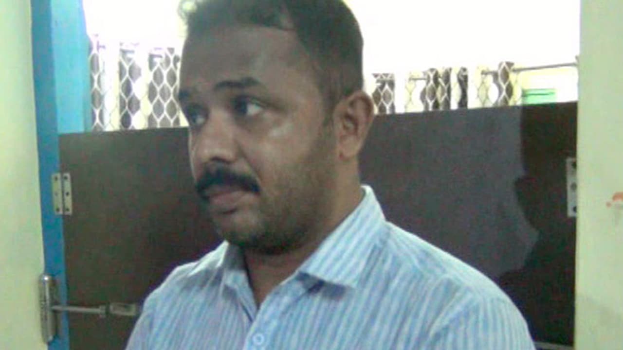 കോതമംഗലത്ത് ഒമ്പതു വയസുകാരിയെ പീഡിപ്പിക്കാൻ ശ്രമിച്ച യുവാവിനെ അറസ്റ്റ് ചെയ്തു കോതമംഗലത്ത് ഒമ്പതു വയസുകാരിയെ പീഡിപ്പിക്കാൻ ശ്രമിച്ച യുവാവിനെ അറസ്റ്റ് ചെയ്തു