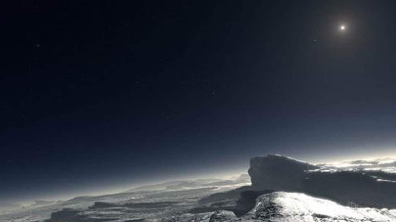 ಈ ಕ್ಷುದ್ರ ಗ್ರಹದಲ್ಲಿ ಸಮುದ್ರವಿದೆಯಂತೆ ಈ ಕ್ಷುದ್ರ ಗ್ರಹದಲ್ಲಿ ಸಮುದ್ರವಿದೆಯಂತೆ