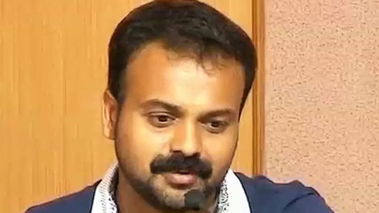 Malayalam actor Kunjchacko Boban joins election awareness drive Malayalam actor Kunjchacko Boban joins election awareness drive